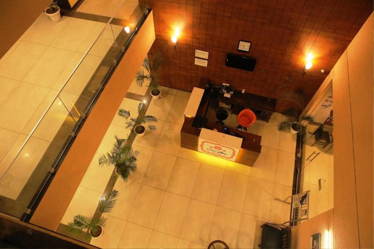 Hotel Citi Inn Grande Zirakpur Esterno foto