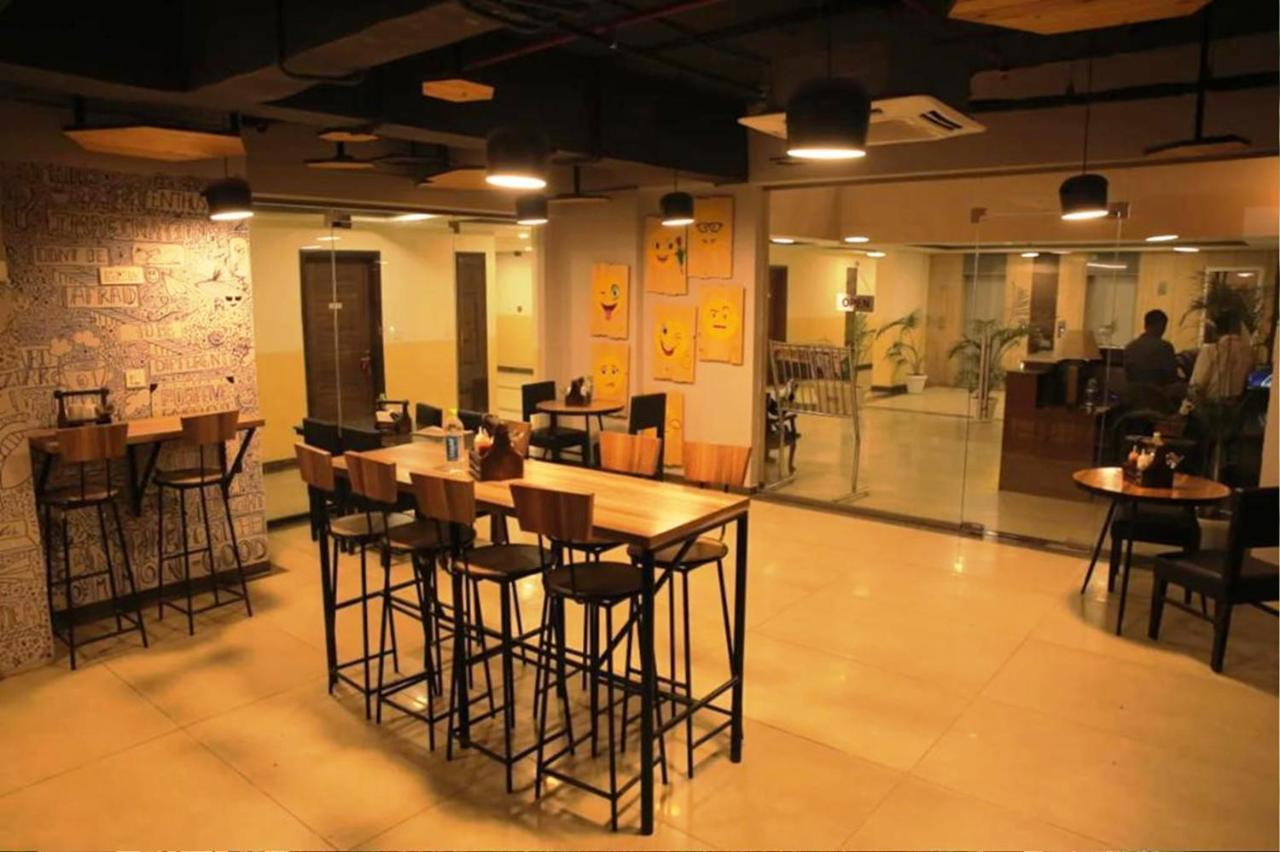 Hotel Citi Inn Grande Zirakpur Esterno foto